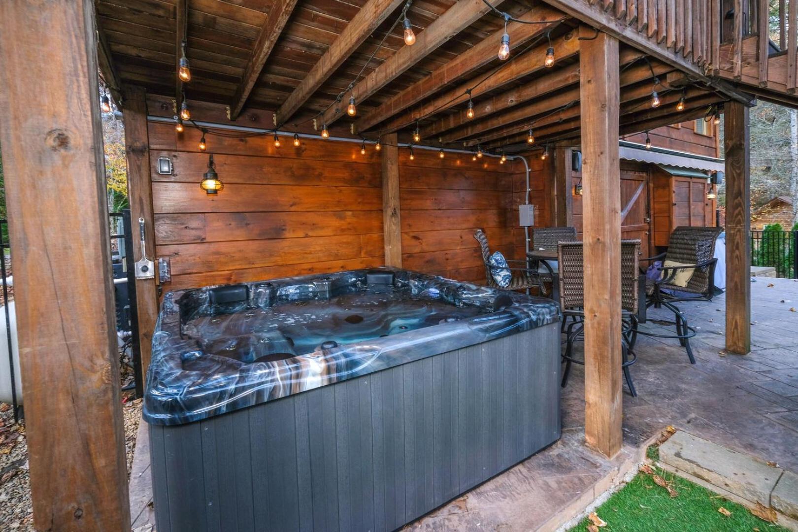 Pitter Patter Swimming Pool Ht Near D'Town Villa Gatlinburg Exterior photo
